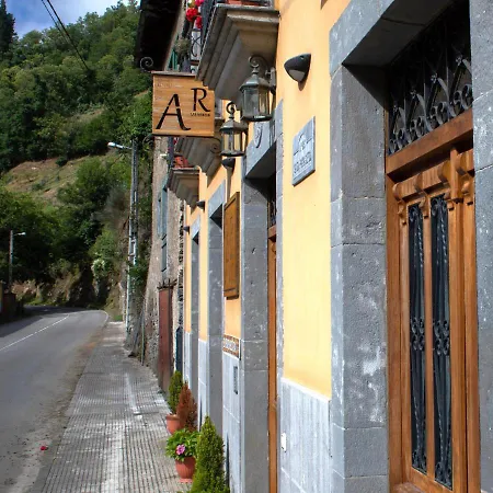 Rurales Las Mestas Apartment Puenteciella