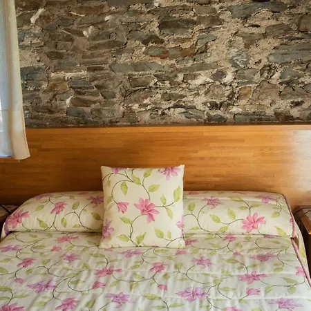 Rurales Las Mestas Apartment Puenteciella
