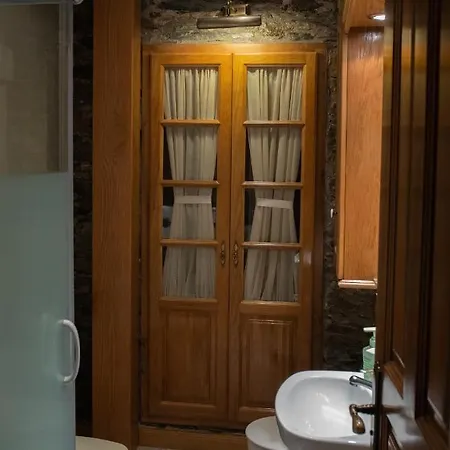 Rurales Mestas Apartment